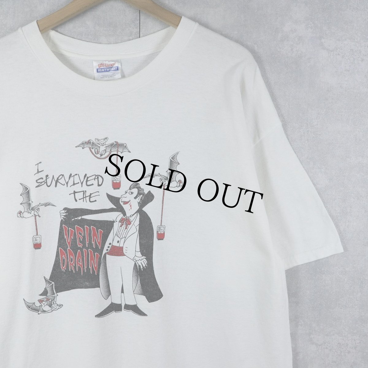 画像1: "I SURVIVED THE VEIN DRAIN" シュールイラストプリントTシャツ XL (1)