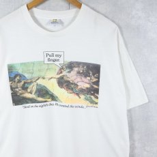 画像1: 90's Michelangelo アダムの創造 USA製 "Pull my finger." パロディプリントTシャツ L (1)