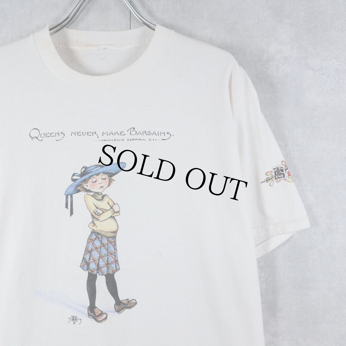 画像1: 90's Mary Engelbreit "Queens Never Make Bargains" イラストプリントTシャツ (1)