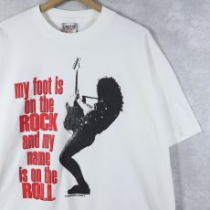画像1: 90's "my foot is on the ROCK and my name is on the ROLL" ギタリストプリントTシャツ XL (1)