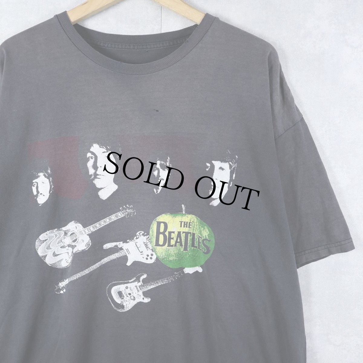 画像1: THE BEATLESロックバンドプリントTシャツ BLACK (1)