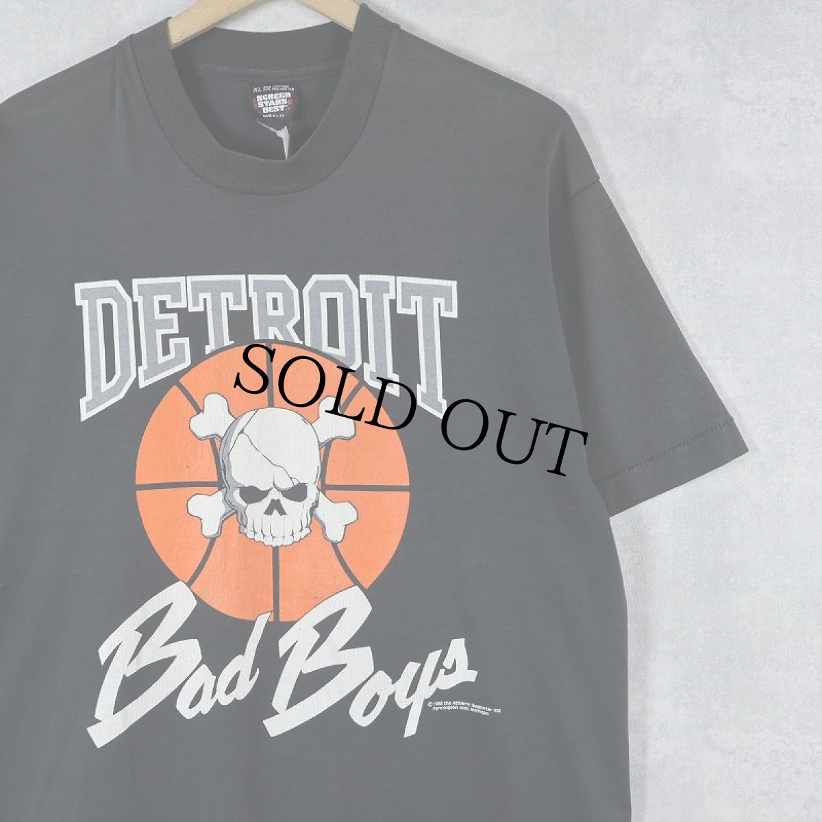 画像1: 90's USA製 "DETROIT Bad Boys" NBAチーム プリントTシャツ BLACK XL (1)