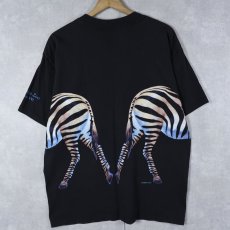 画像2: 90's Henry Vilas Zoo USA製 シマウマ 巻きプリントTシャツ BLACK L (2)