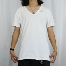 画像2: 70's UNKNOWN Vネック 無地Tシャツ  (2)
