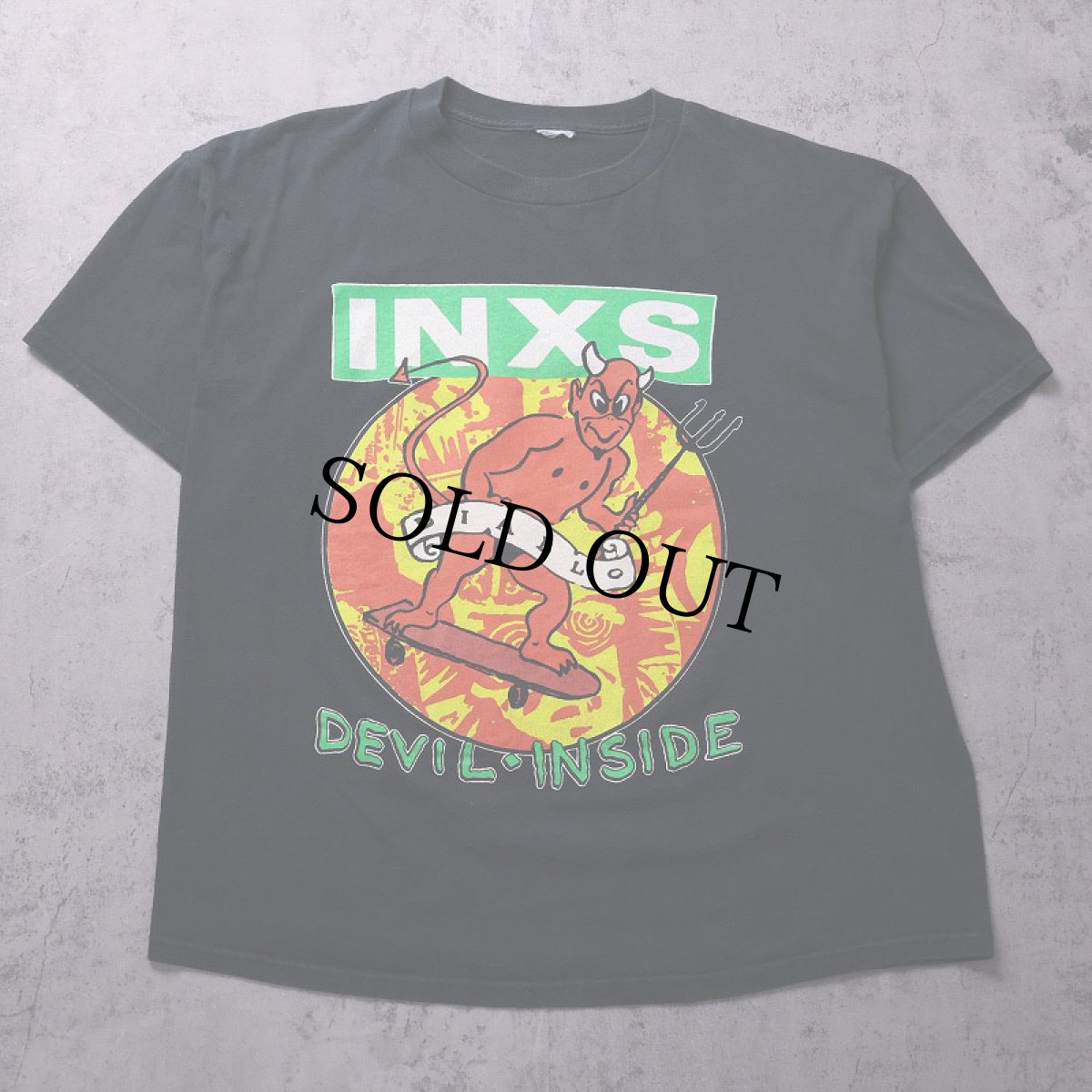 画像1: INXS USA製 "DEVIL INSIDE" ファンクロックバンドプリントTシャツ BLACK (1)