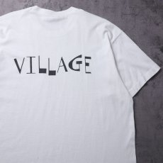 画像2: 90's USA製 "VILLAGE" ギタープリントTシャツ XL (2)