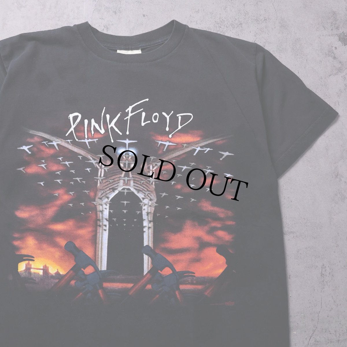画像1: 90's WINTERLAND "PINK FLOYD / THE WALL" ロックバンドプリントTシャツ BLACK L (1)