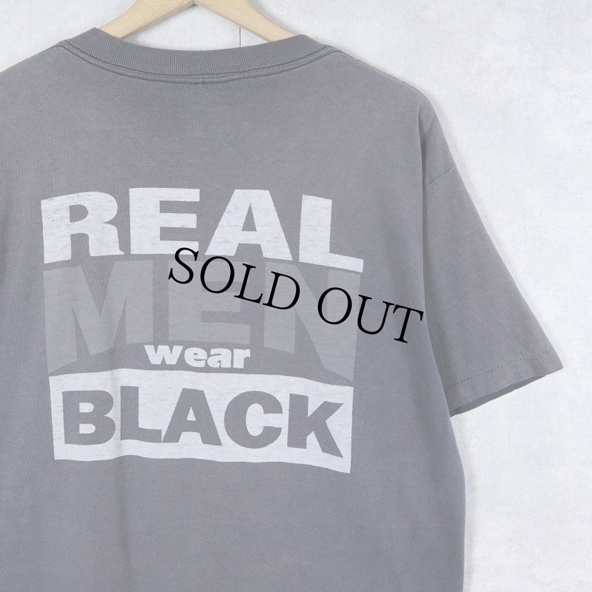 画像1: 90's USA製 "REAL MEN wear BLACK" プリントTシャツ (1)