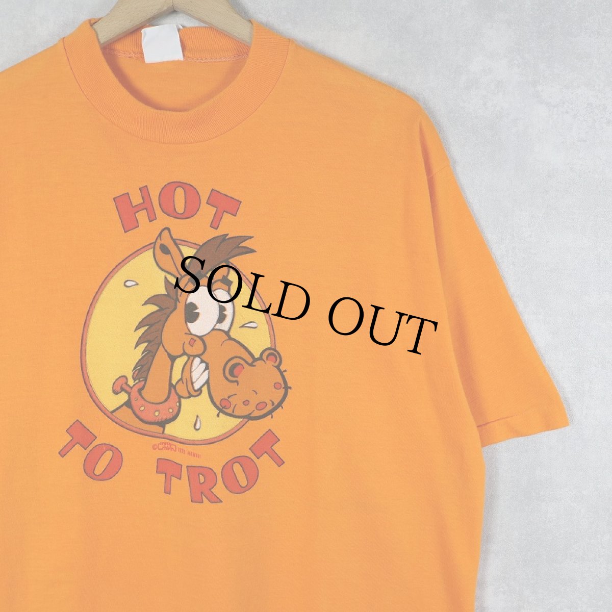 画像1: 70's USA製 "HOT TO TROT" 馬イラストプリントTシャツ XL (1)