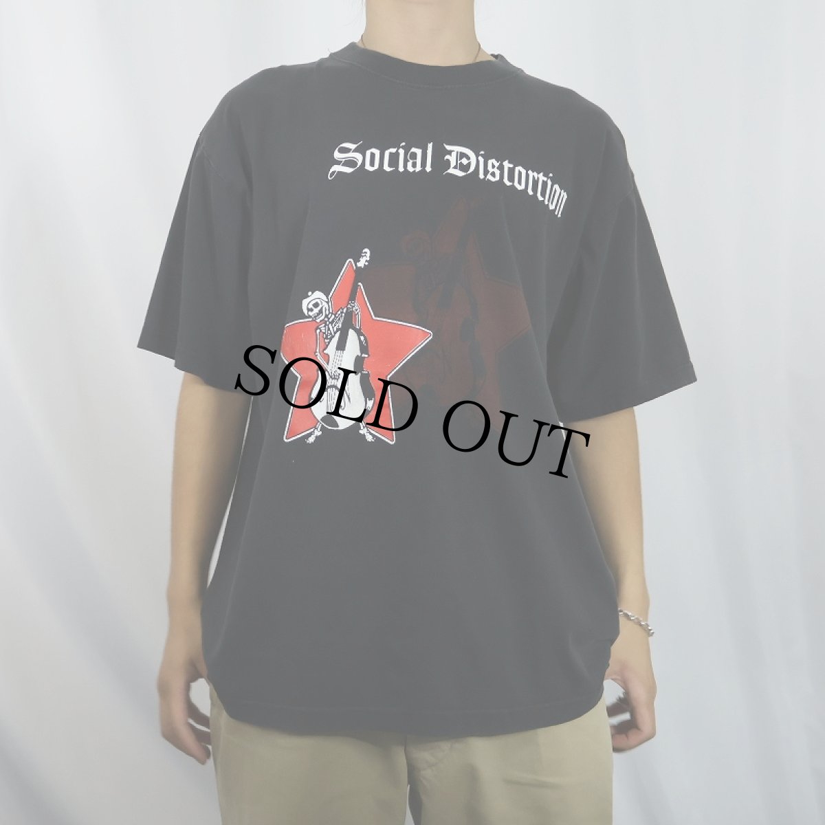 画像2: Social Distortion 4ピース・パンクロックバンド プリントTシャツ BLACK XL (2)