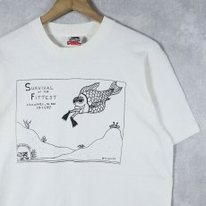 画像1: 90's USA製 "Survival of the Fittest" ダイビングプリントTシャツ M (1)
