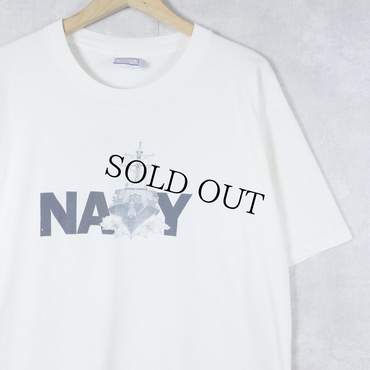 画像1: 90's USA製 "NAVY" プリントTシャツ L (1)