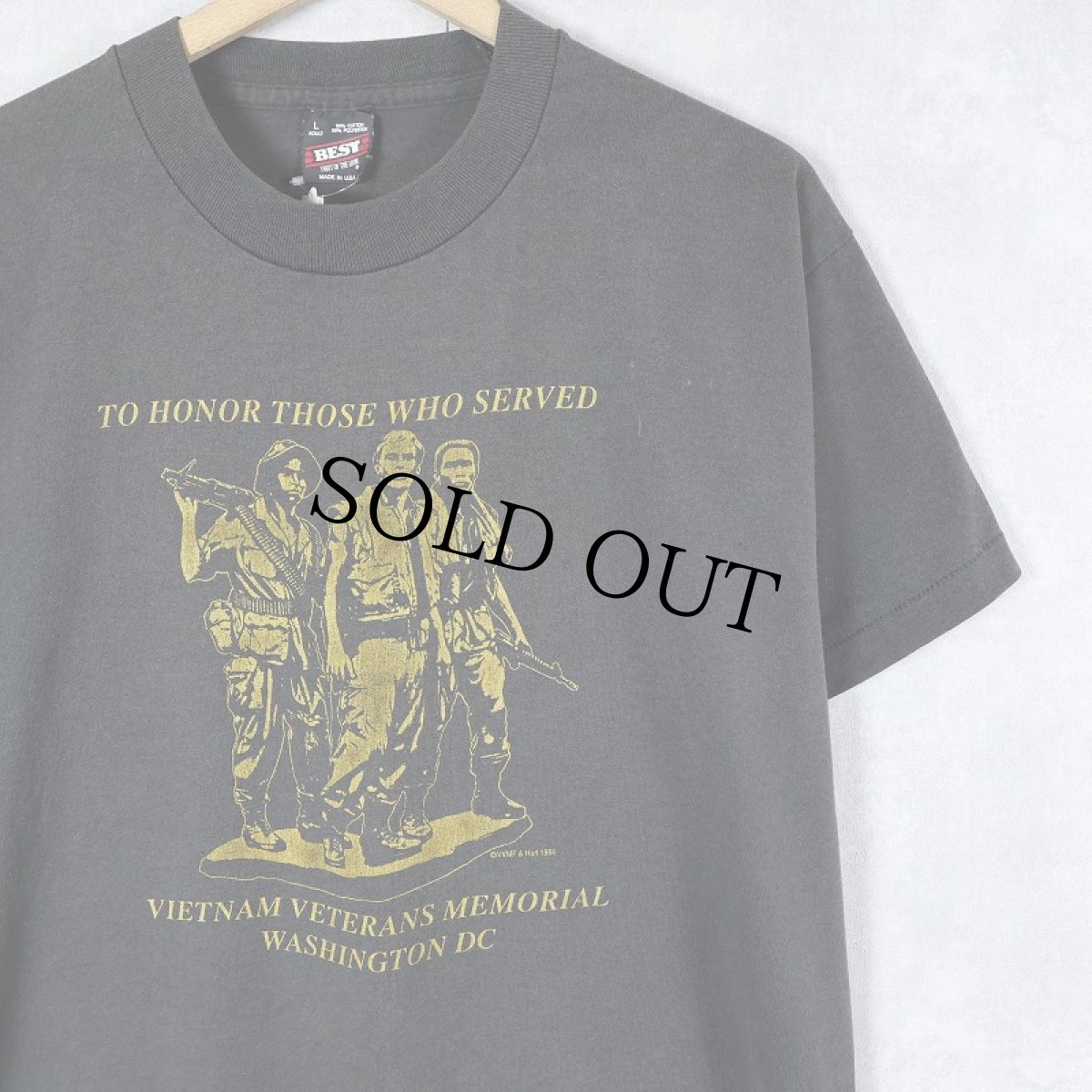 画像1: 90's USA製 "TO HONOR THOSE WHO SERVED..." プリントTシャツ L (1)