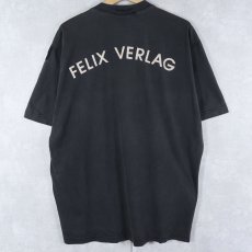 画像2: 90's adidas EQUIPMENT "FELIX VERLAG" フロッキープリント Tシャツ BLACK XL (2)