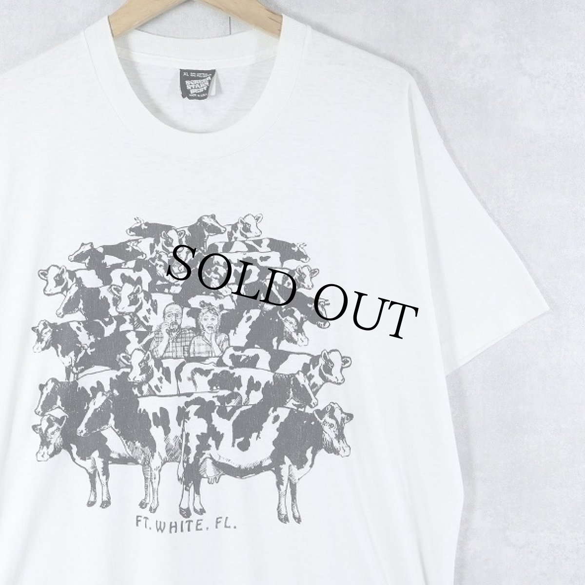 画像1: 80〜90's USA製 "FT. WHITE, FL." 牛プリントTシャツ XL (1)