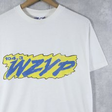 画像1: 90's USA製 "WZYP 104.3FM" カントリー・ミュージック専門ラジオ局プリントTシャツ L (1)