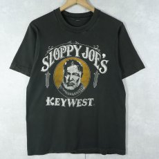 画像1: 90's SLOPPY JOE'S "Ernest Hemingway" バープリントTシャツ BLACK (1)