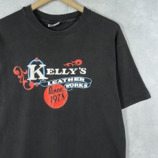 画像1: 80〜90's USA製 "Kelly's Leather Works" レザーショップ プリントTシャツ BLACK M (1)