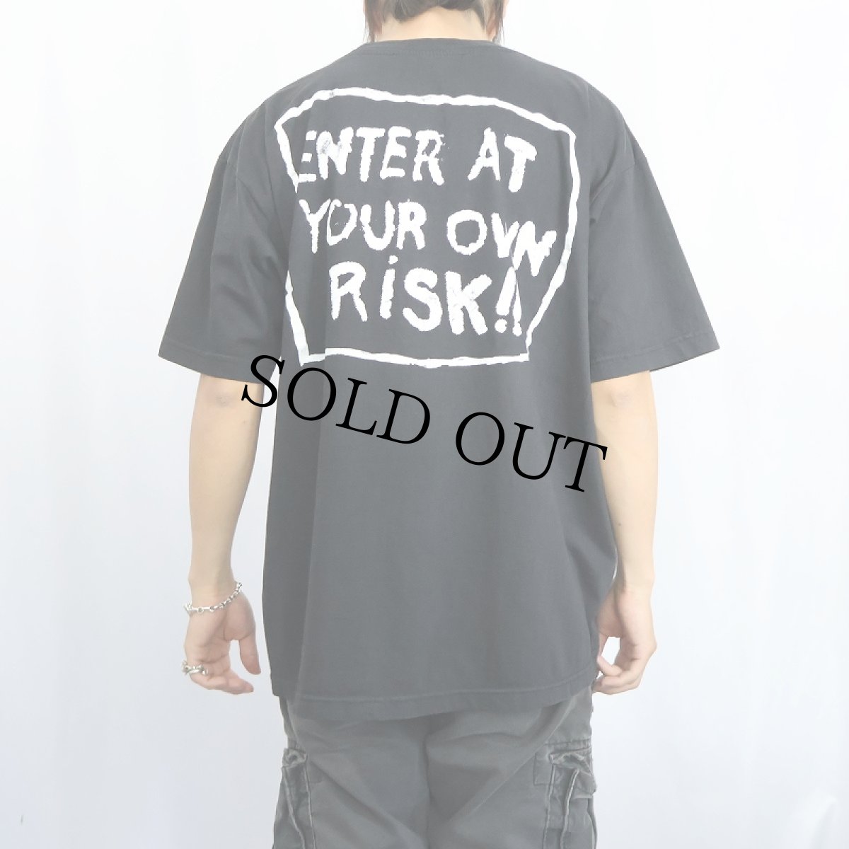 画像4: THE ROCKY HORROR PICTURE SHOW "ENTER AT YOUR OWN RISK!!" ホラー映画プリントTシャツ BLACK (4)