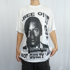 画像3: O.J. Simpson "NOT GUILTY?" フットボール選手プリントTシャツ XL (3)