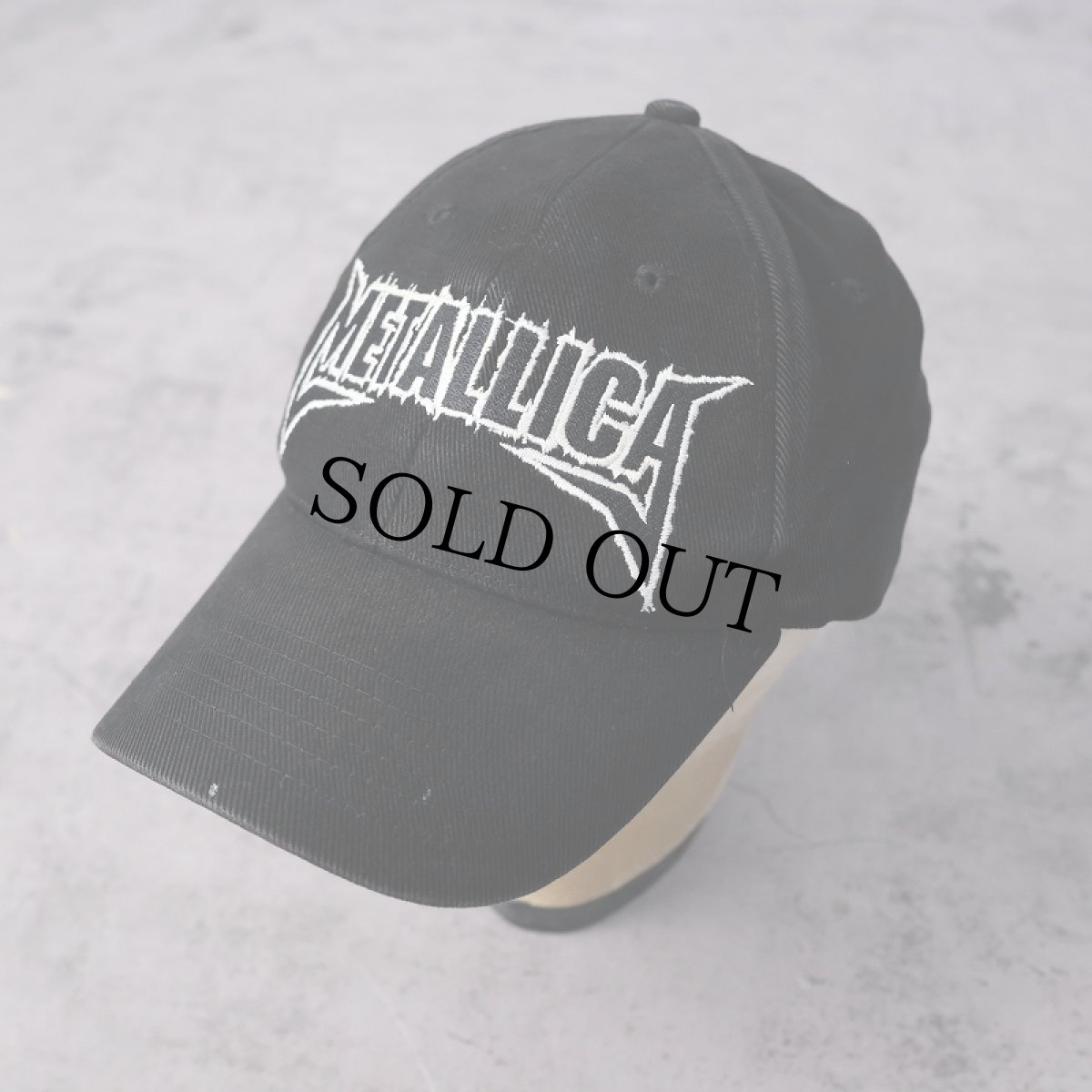 画像1: METALLICA ヘヴィメタルバンド ロゴ刺繍キャップ BLACK (1)
