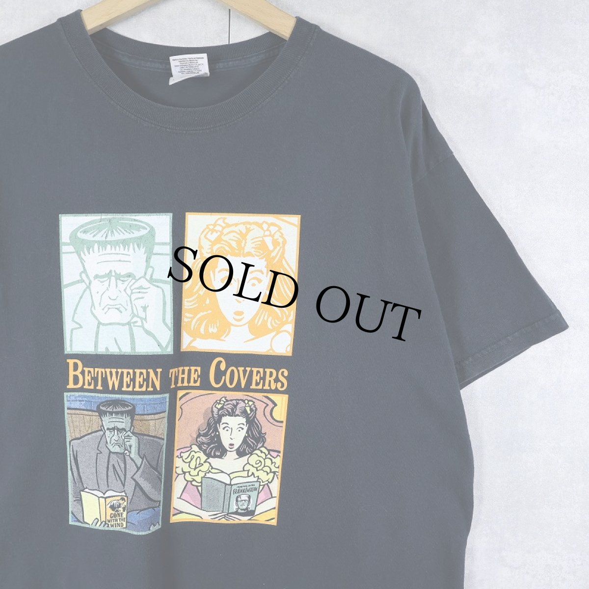 画像1: "BETWEEN THE COVERS" プリントTシャツ L (1)