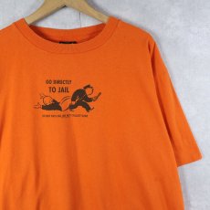 画像1: 90〜2000's MONOPOLY USA製 "GO DIRECTLY TO JALL" ボードゲームキャラクタープリントTシャツ XL (1)