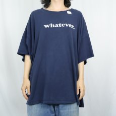 画像2: "whatever." メッセージプリントTシャツ NAVY  (2)