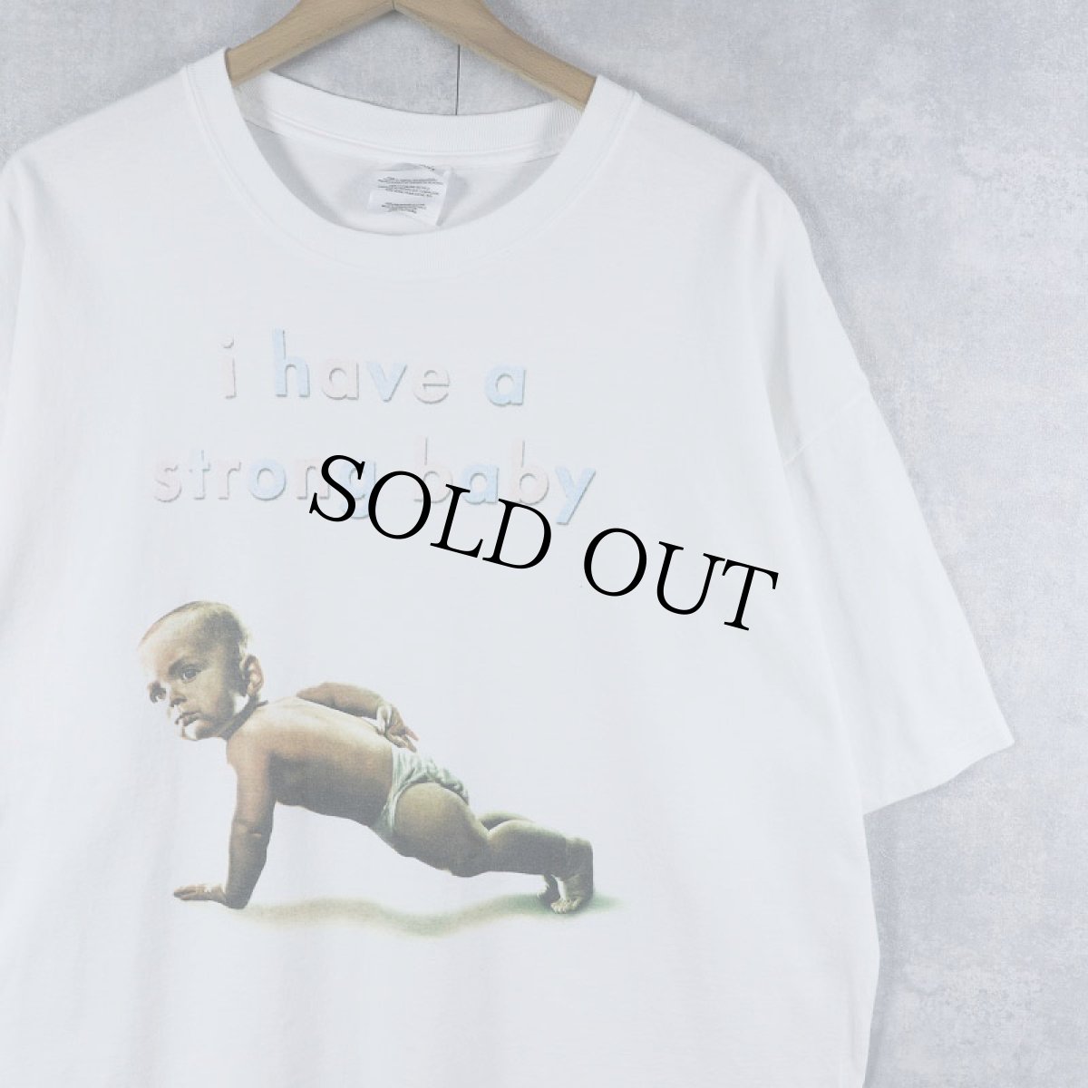 画像1: "i have strong baby" 赤ちゃん シュールプリントTシャツ XL (1)