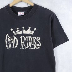 画像1: 90's USA製 "GOD RULES" プリントTシャツ BLACK KIDS SIZE L (1)