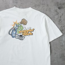 画像1: 90's MOSSIMO USA製 "Poppin' your cork" イラストプリントTシャツ L (1)
