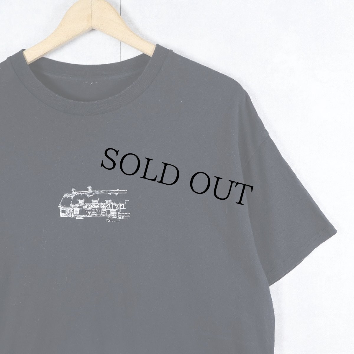 画像1: "The Crown Inn" 刺繍Tシャツ BLACK (1)