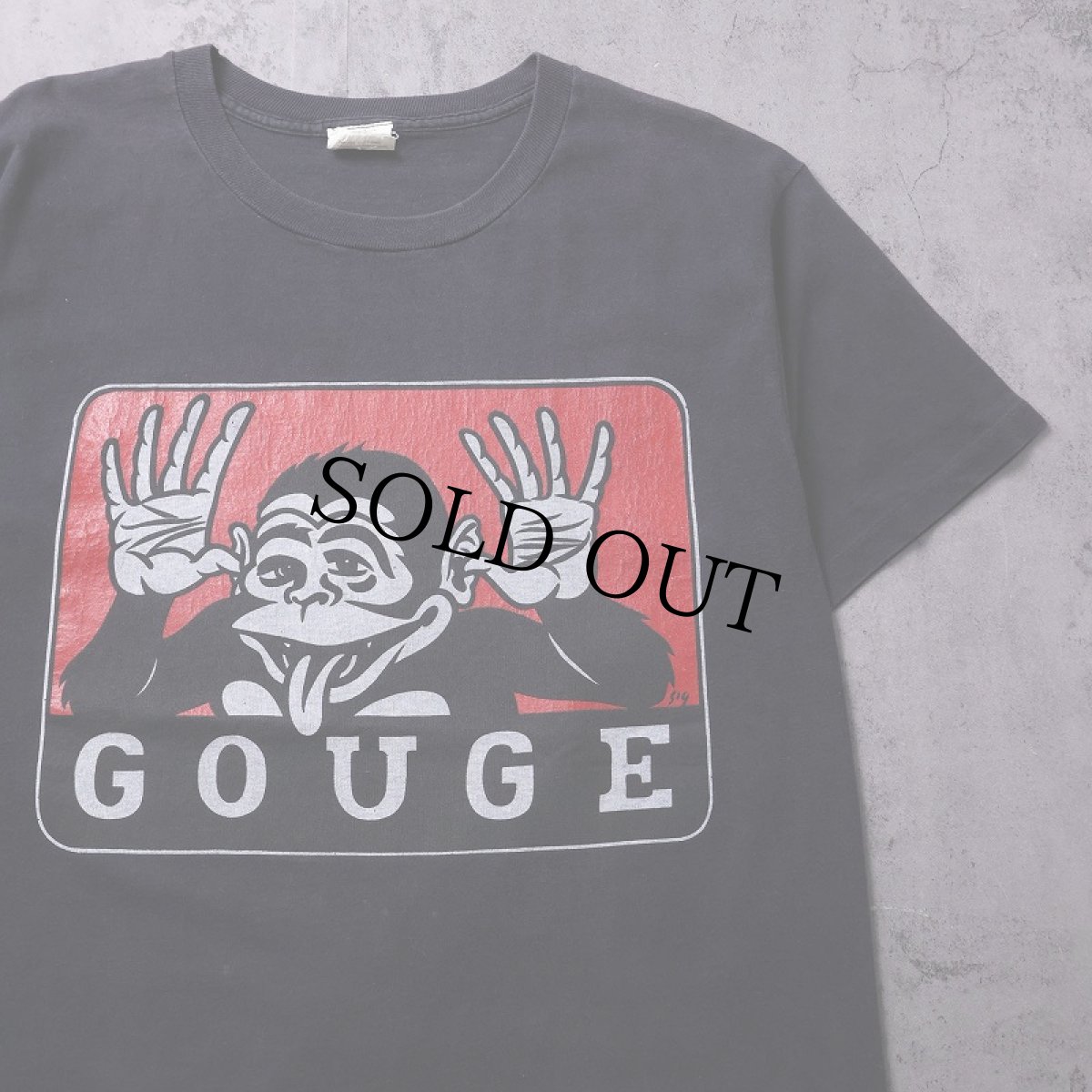 画像1: 90's GOUGE USA製 キャラクターパロディプリントTシャツ BLACK L (1)