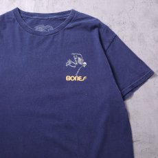 画像2: POWELL PERALTA "BONES" プリントTシャツ NAVY L (2)