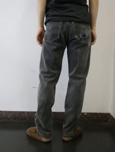 画像4: 90's Levi's 505 USA製 後染め ブラックデニムパンツ W31 (4)