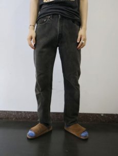画像2: 90's Levi's 505 USA製 "サルファブラック" ブラックデニムパンツ W30 (2)