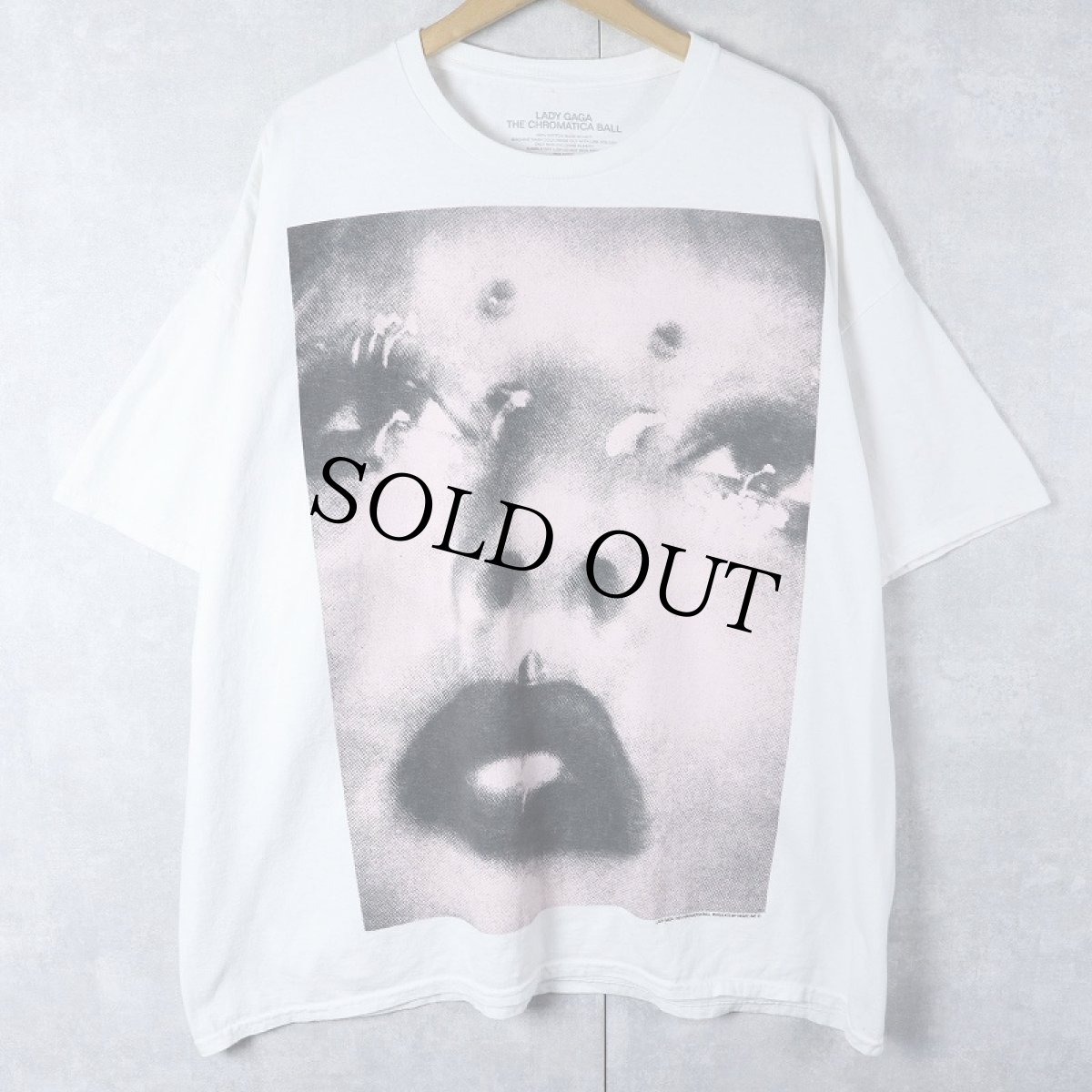 画像1: Lady Gaga "The Chromatica Ball" ツアープリントTシャツ XXL (1)