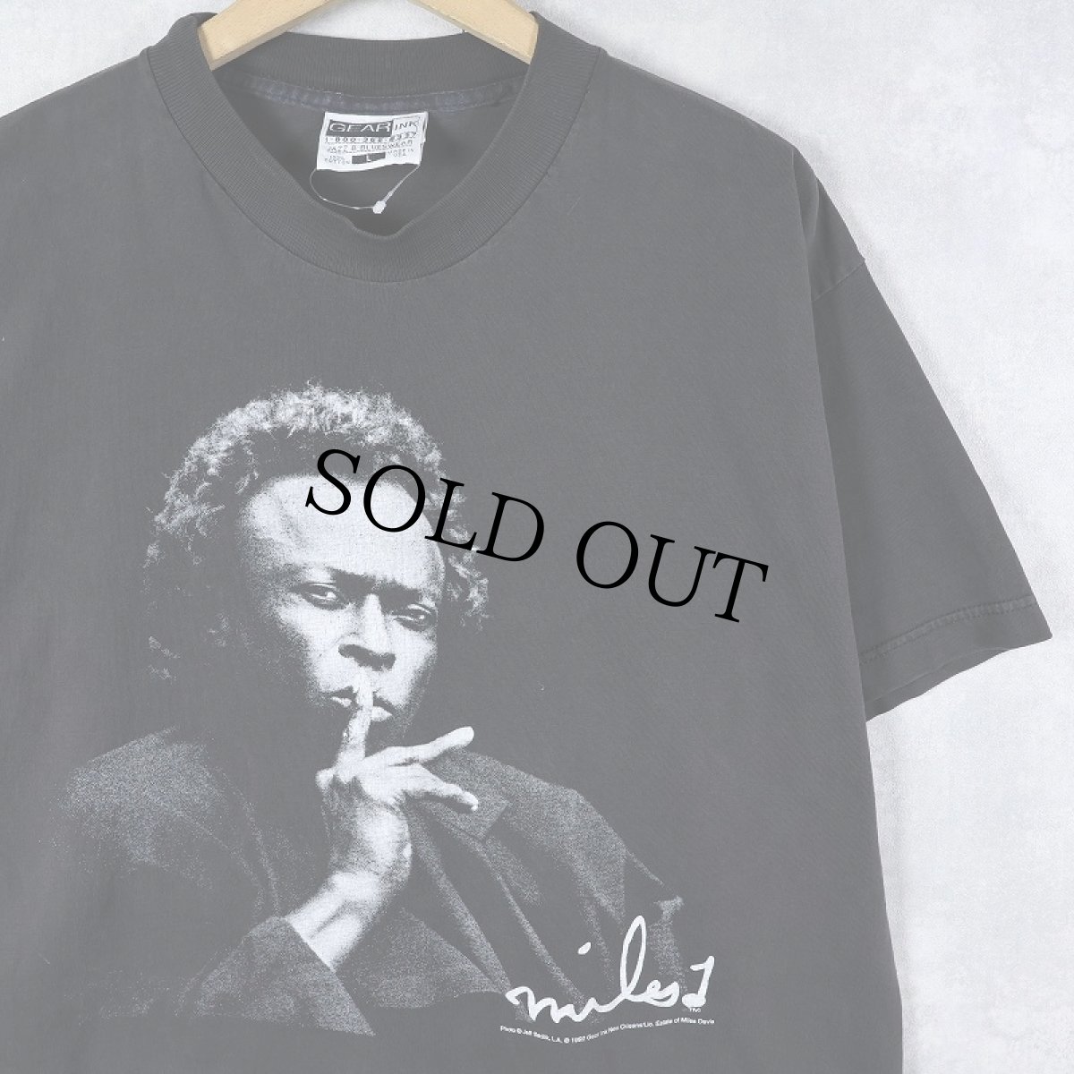 画像1: 90's Miles Davis USA製 ジャズミュージシャンプリントTシャツ BLACK L (1)