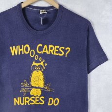 画像1: 60's Russell Southern USA製 "WHO CARES? NURSES DO" プリントTシャツ L NAVY (1)