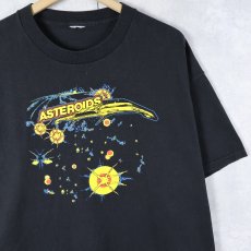 画像1: ATARI "ASTEROIDS" シューティングゲーム プリントTシャツ BLACK  (1)