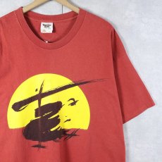画像1: 80〜90's USA製 "Miss Saigon" ミュージカルプリントTシャツ XL (1)