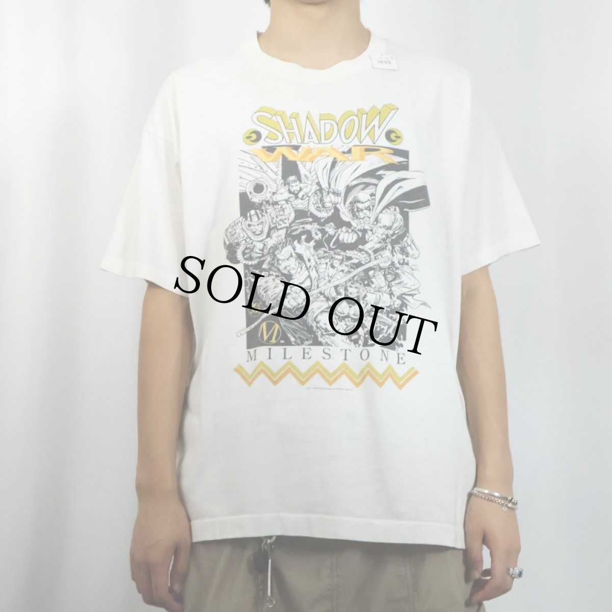 画像2: 90's Milestone Media "SHADOW WAR" アメコミキャラクタープリントTシャツ  (2)