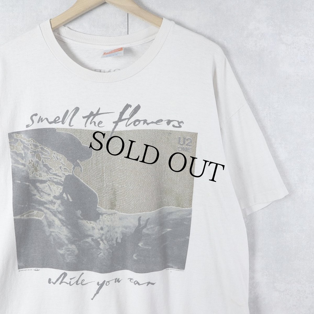 画像1: 90's U2 "one" USA製 ロックバンドツアープリントTシャツ XL (1)