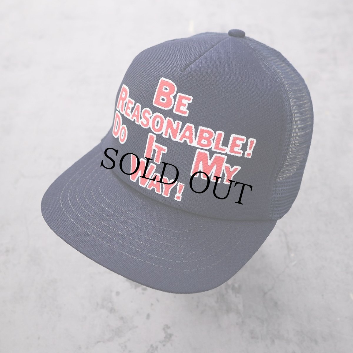 画像1: 90's USA製 "BE REASONABLE DO IT MY WAY!" スナップバックメッシュキャップ NAVY (1)