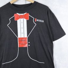 画像1: 80's MICHELOB USA製 タキシード柄 ビールメーカー 騙し絵プリントTシャツ BLACK L (1)