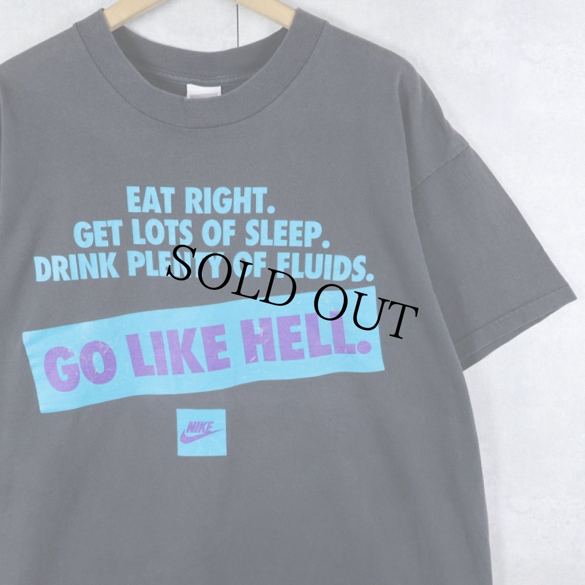 画像1: 90's NIKE 銀タグ USA製 "GO LIKE HELL" プリントTシャツ BLACK XXL (1)