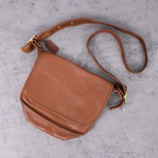 画像1: 90's COACH USA製 レザーショルダーバッグ (1)