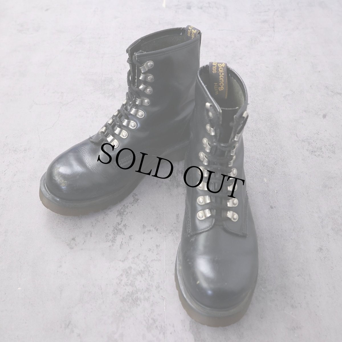 画像1: Dr.Martens ENGLAND製 8ホール レザーコンバットブーツ 28cm (1)