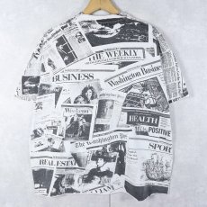 画像2: 90's USA製 ニュースペーパー柄 カットオフ 大判プリントTシャツ ONESIZE (2)