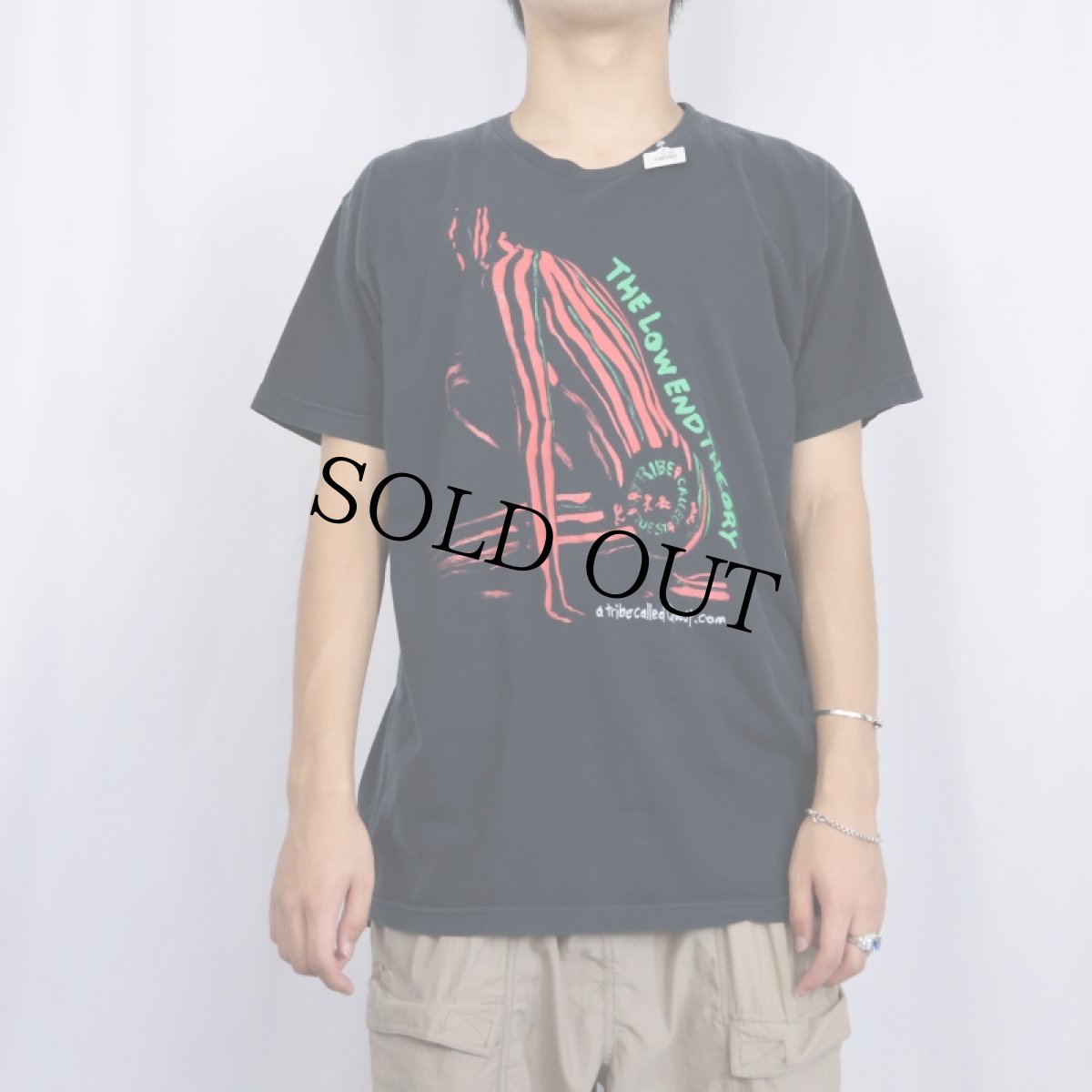 画像2: A Tribe Called Quest "The Low End Theory" ヒップホップグループ アルバムTシャツ BLACK (2)